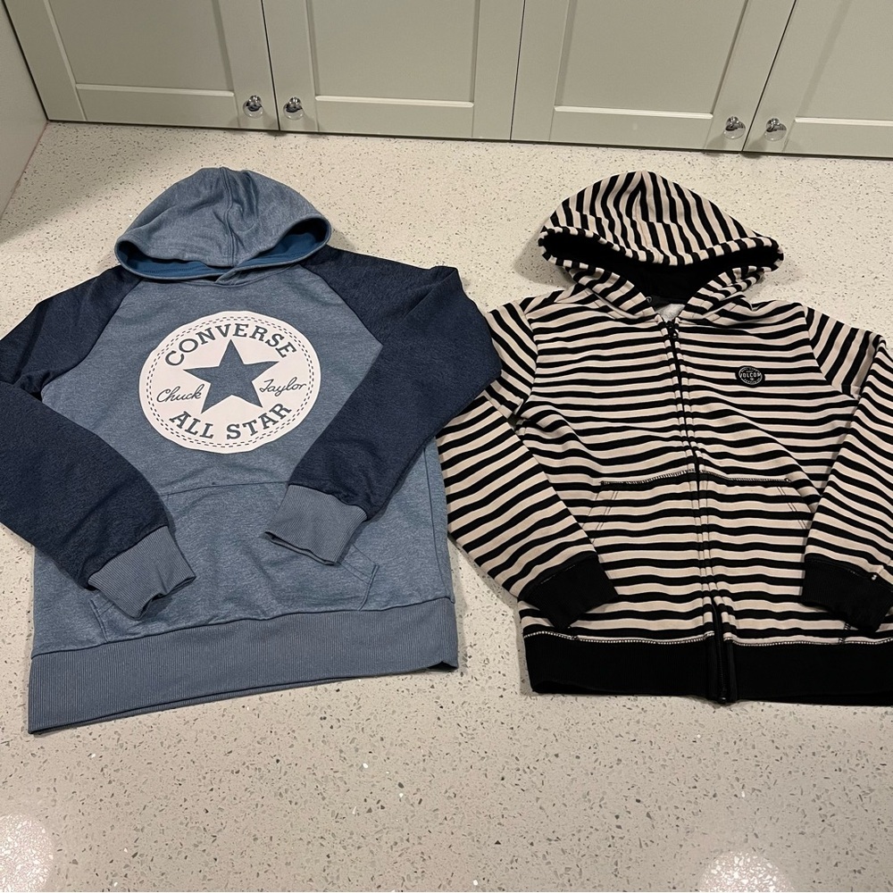 Lot of Blue CONVERSE and Striped B&W VOLCOM Youth Sweatshirts Size 12 (L)